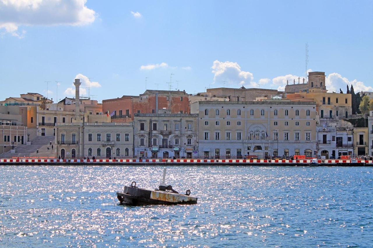 Palazzo Pinto B&B Brindisi Exterior foto